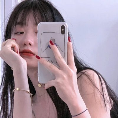 妮可睡不著